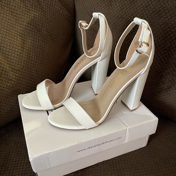 Womens Dream Paris white high heels, brand new size 5 1/2 with dust bag - Picture 3 of 8